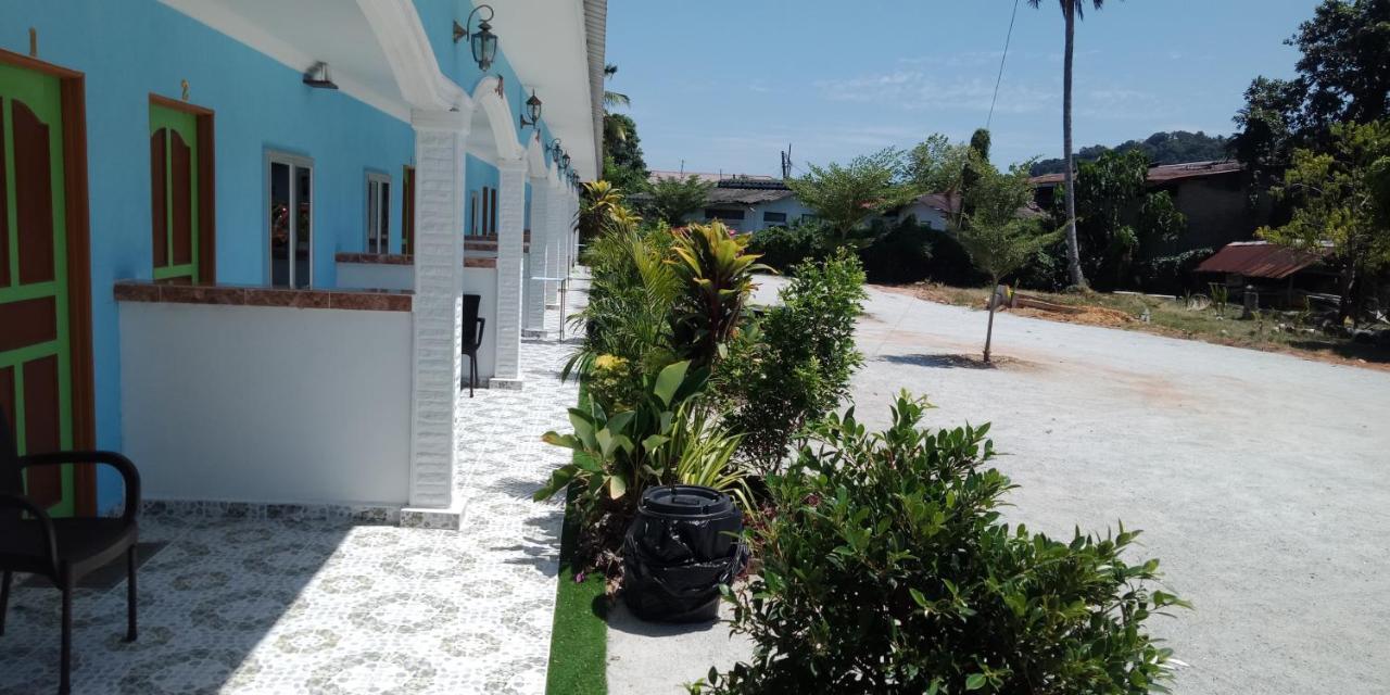Mazza Nur Motel Pantai Cenang  Zewnętrze zdjęcie