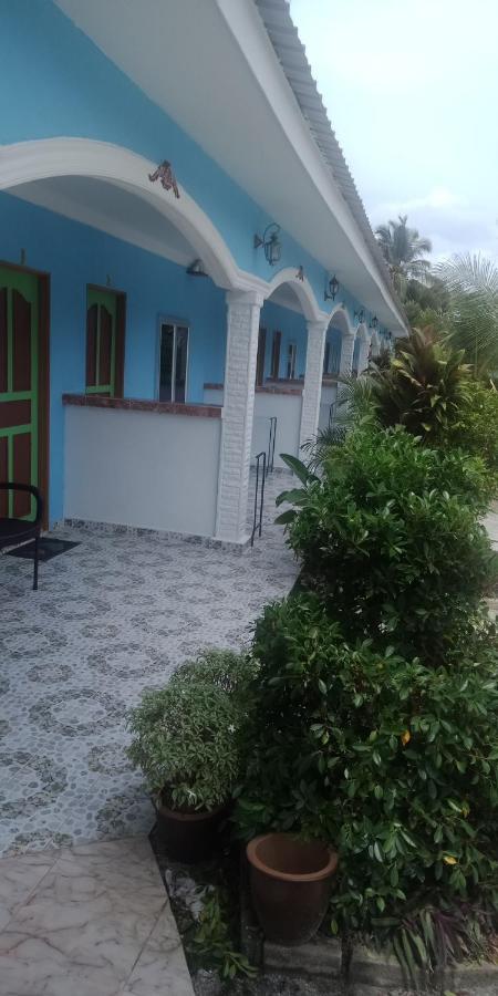 Mazza Nur Motel Pantai Cenang  Zewnętrze zdjęcie